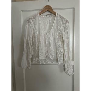 american rag cie entry 
White lace crop top